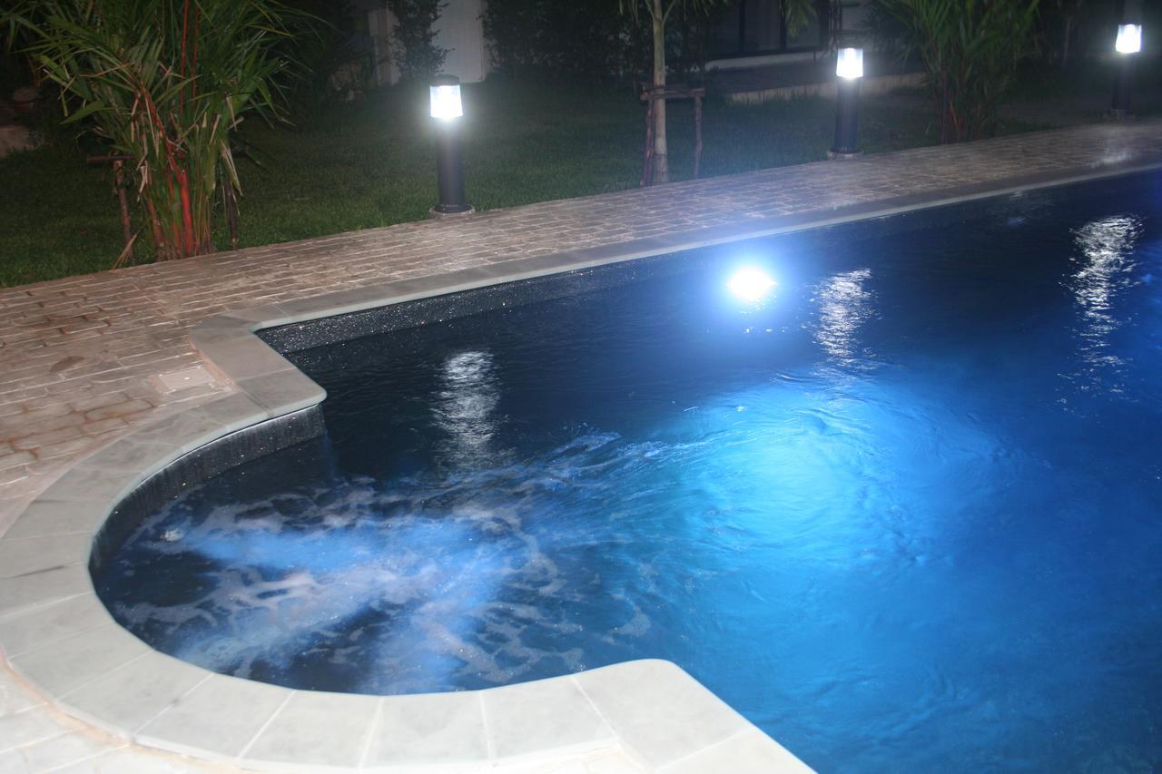 Medithairean Guesthouse Ao Nang Exterior photo